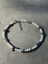 Load image into Gallery viewer, GOTH PEARLS
